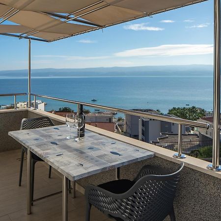 Apartmani Marko Omiš Zewnętrze zdjęcie