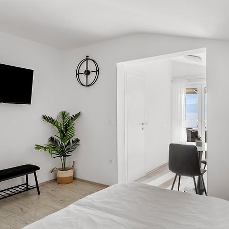 Apartmani Marko Omiš Zewnętrze zdjęcie