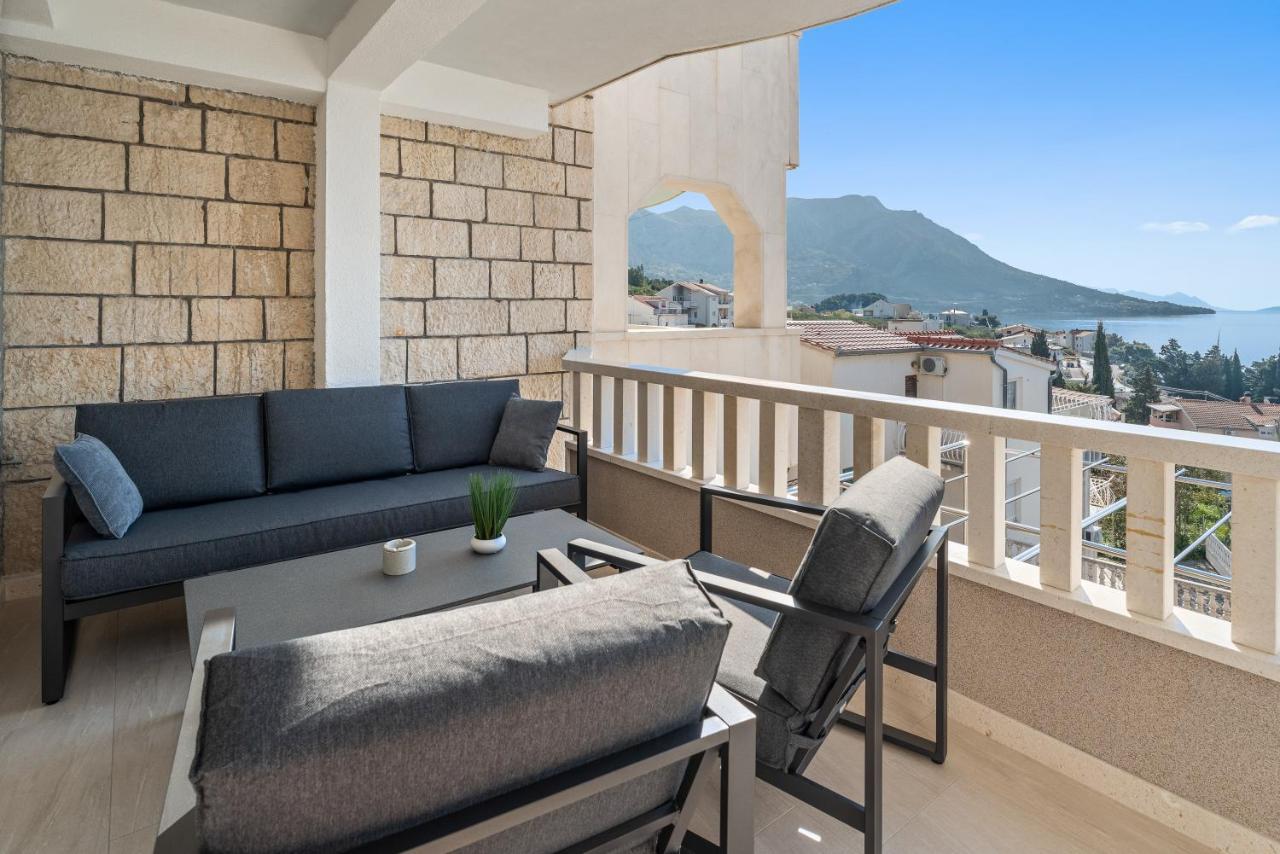 Apartmani Marko Omiš Zewnętrze zdjęcie