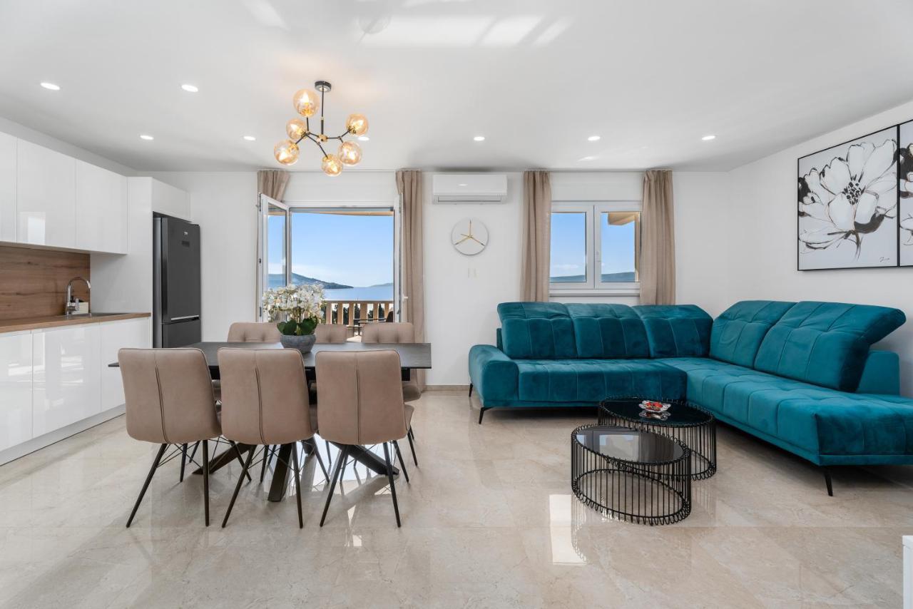 Apartmani Marko Omiš Zewnętrze zdjęcie