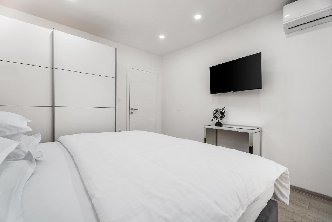 Apartmani Marko Omiš Zewnętrze zdjęcie