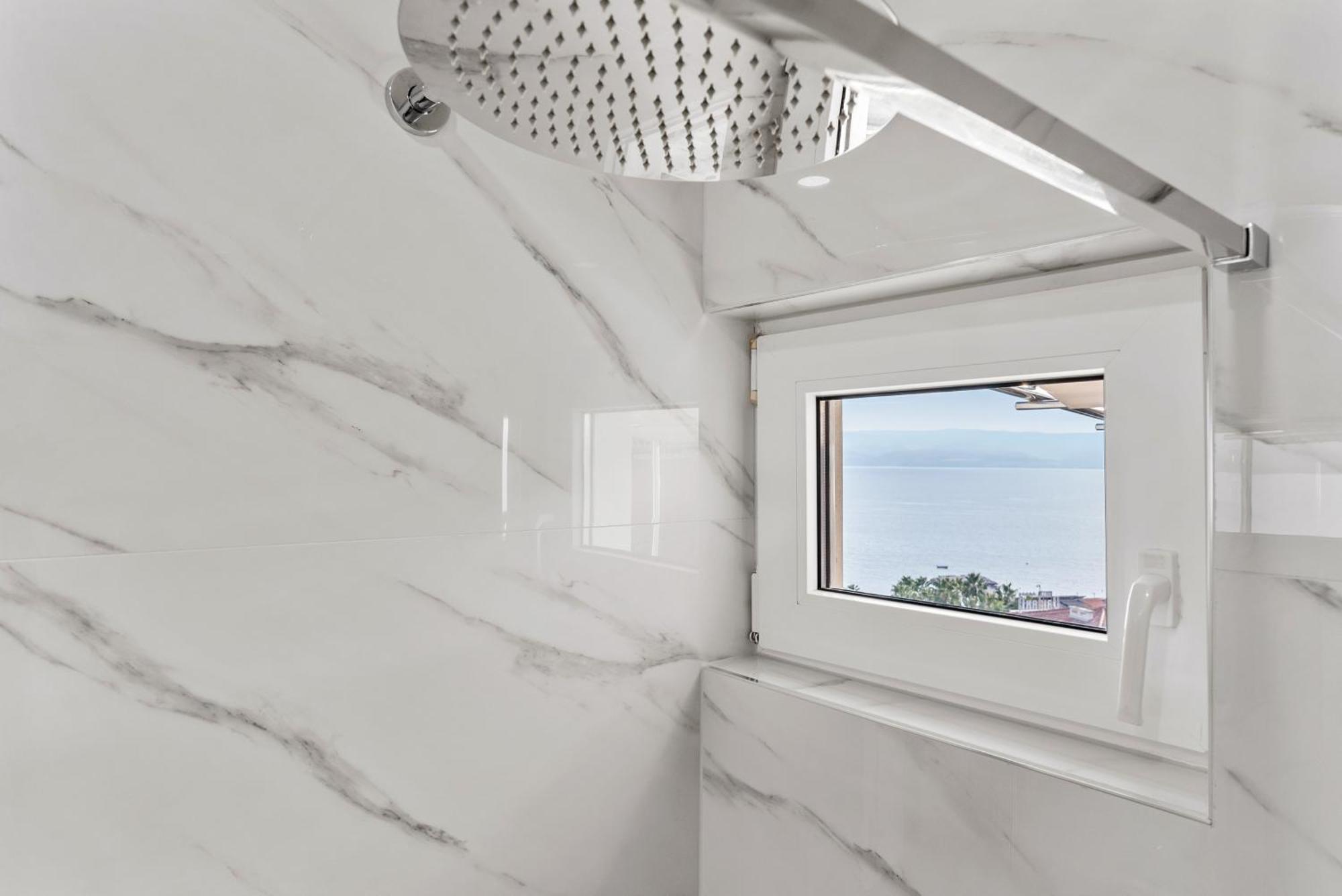 Apartmani Marko Omiš Zewnętrze zdjęcie