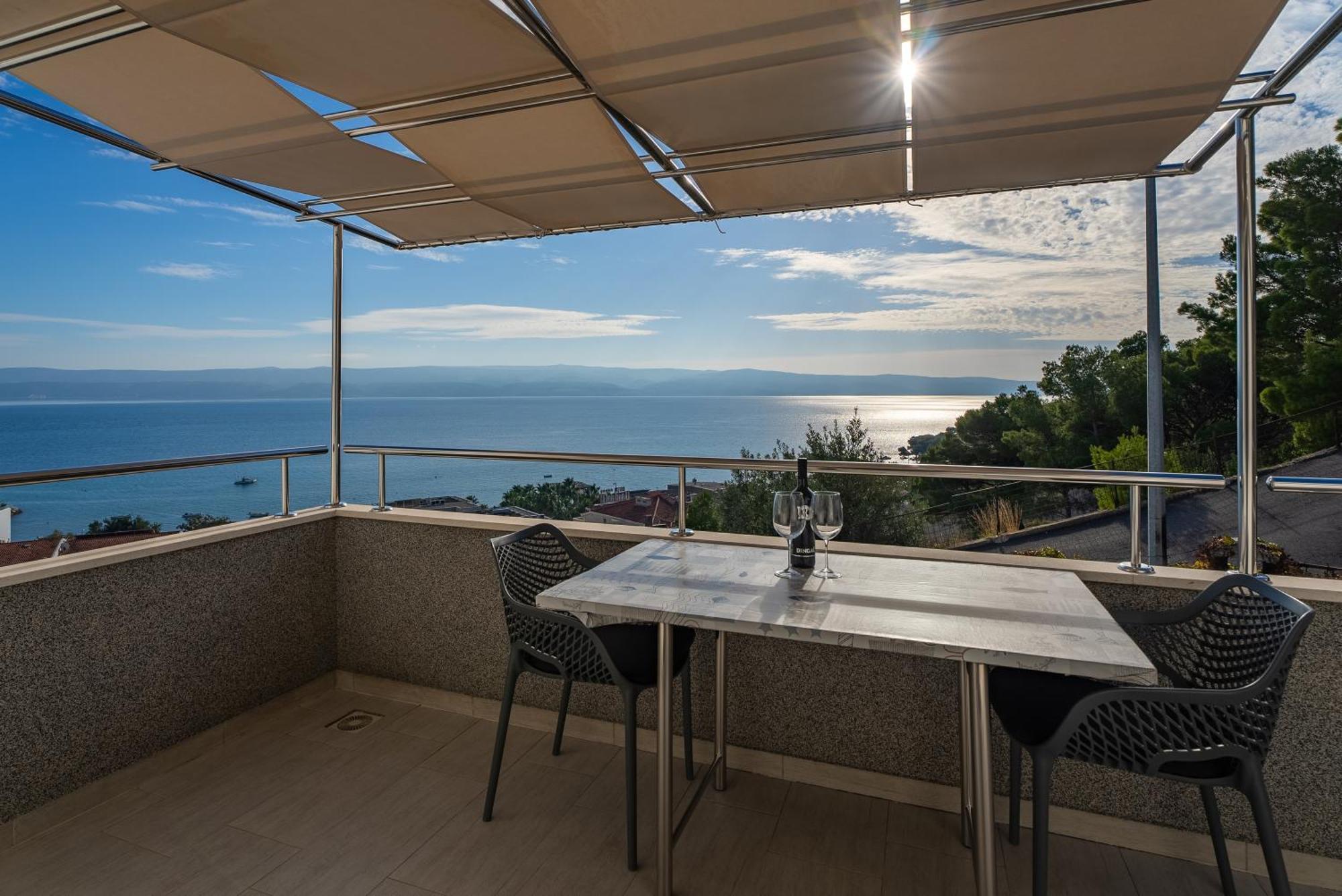 Apartmani Marko Omiš Zewnętrze zdjęcie