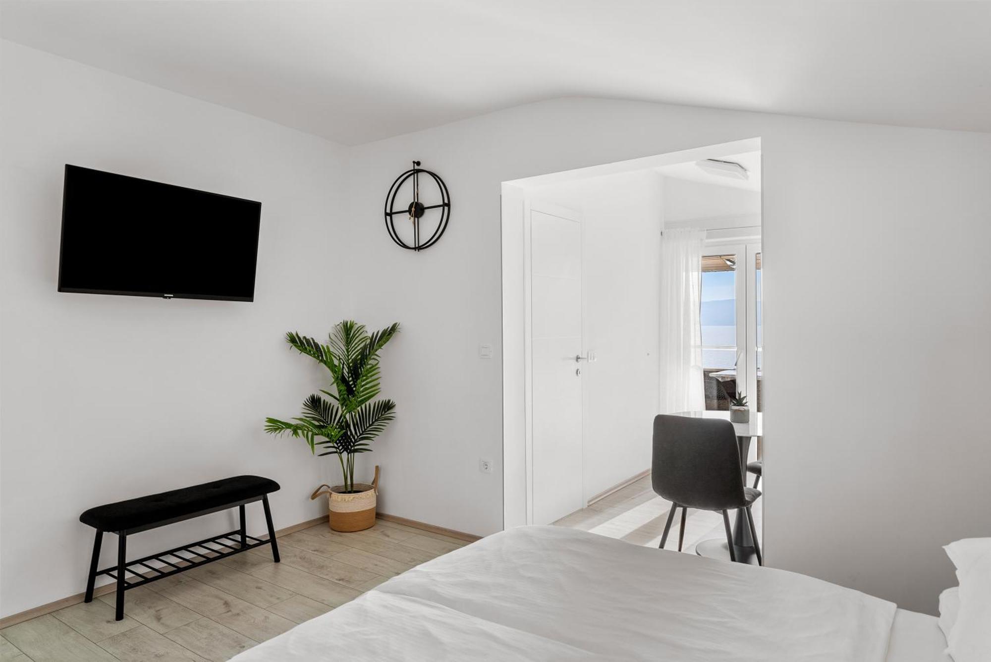Apartmani Marko Omiš Zewnętrze zdjęcie